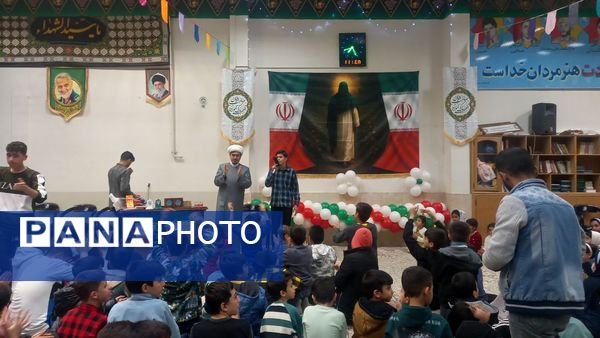 جشن ولادت صاحب زمان در مسجد چهارده معصوم الغدیر