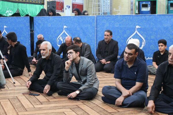 مراسم سوگواری ابا عبدالله در هیات رزمندگان اسلام شهرستان خرامه 