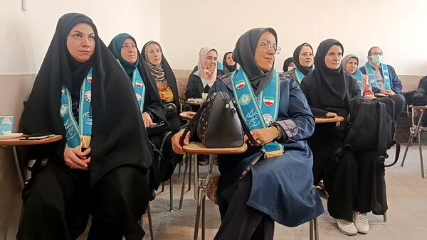 کارگاه توانمندسازی مربیان کاردان پیشتاز سازمان دانش‌آموزی ناحیه یک کرج 