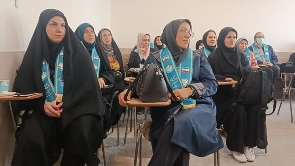 کارگاه توانمندسازی مربیان کاردان پیشتاز سازمان دانش‌آموزی ناحیه یک کرج 