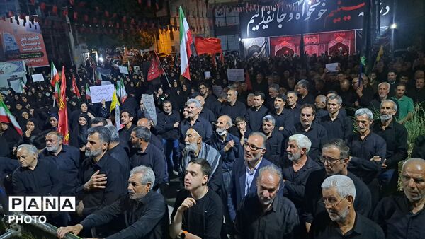 اجتماع پرشور مردمی جلوه‌ای از وحدت و عشق حسینی