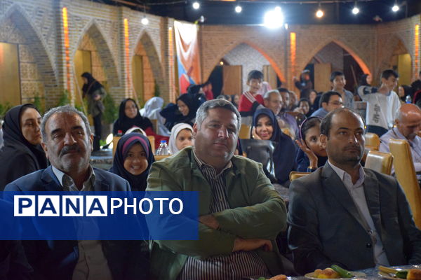 آیین افتتاحیه مسابقات تنیس روی میز دانش‌آموزان ابتدایی خراسان رضوی