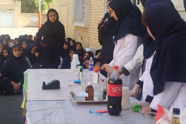 دانش‌آموزان با دستان خود، اسرار علم را گشودند