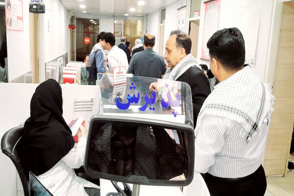 اهدای خون اصحاب رسانه بوشهر به‌مناسبت هفته بسیج