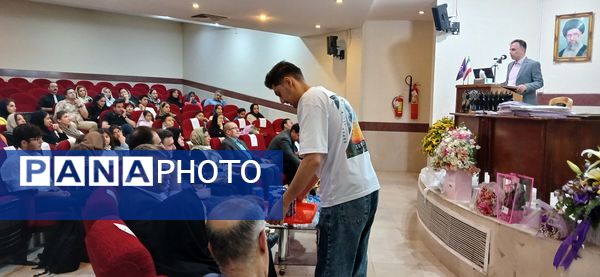 تجلیل از پژوهشگران مدال‌آور نوپژوهان البرزی