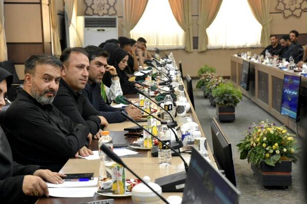تقدیر از شهرداران مدارس آموزش و پرورش منطقه ۱۴ 