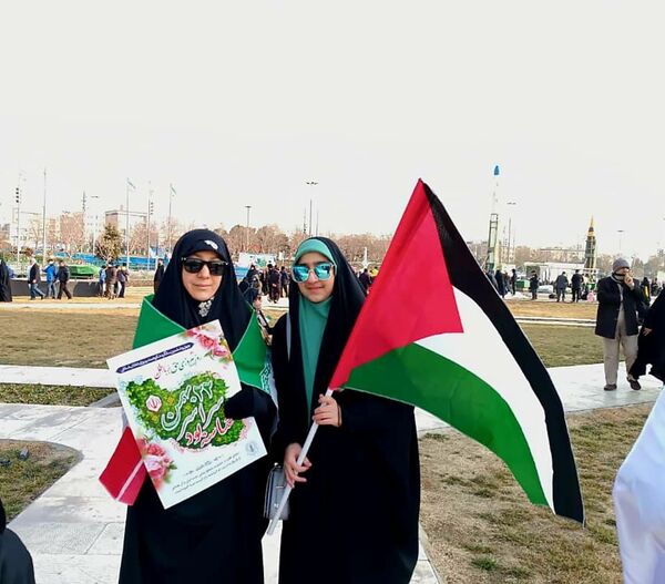 شور اسلامی در مسیر راهپیمایی تهران