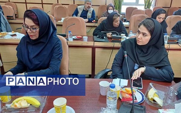 نشست صمیمی فرماندار شهریار با اصحاب رسانه و فعالان فضای مجازی