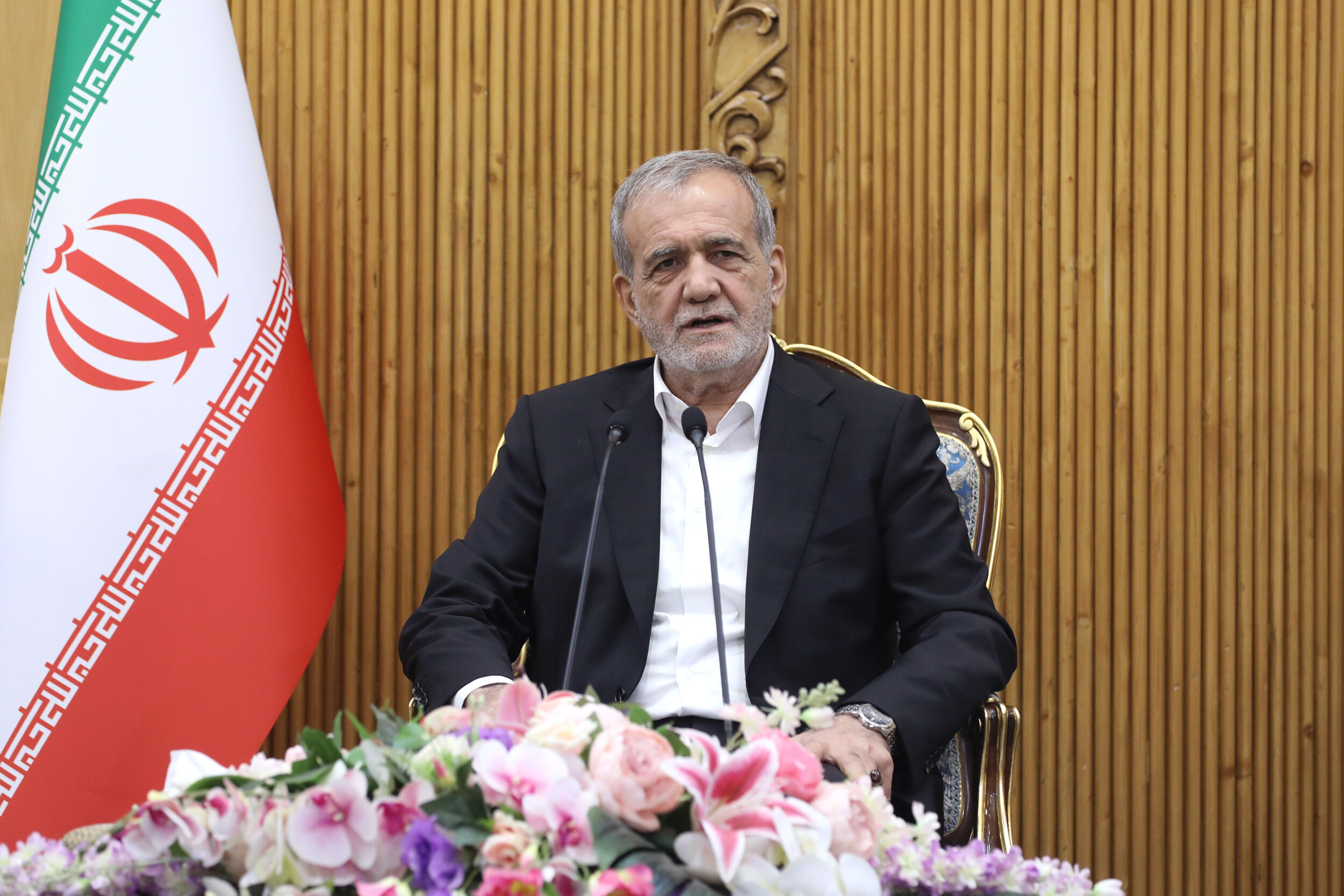 تلاش می‌کنیم ارتباط خود با کشور آذربایجان را گسترش دهیم