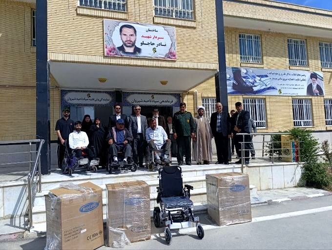 اهدا سه عدد ویلچر برقی به مدد جویان بهزیستی شیروان