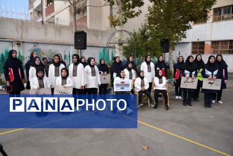 برگزاری مانور زلزله استان اصفهان در دبیرستان شاهد ظهور ناحیه یک 