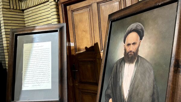 آرامگاه شهریار