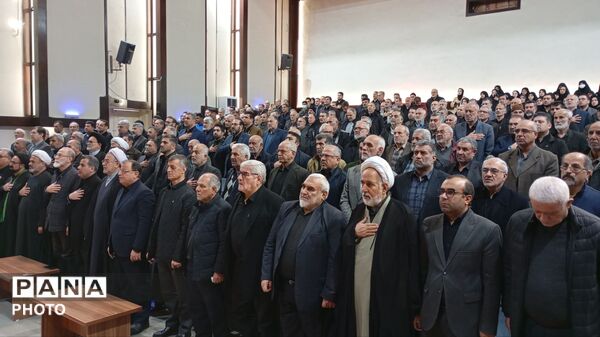 قلب فرهنگیان در ماتم امام قائد شهید