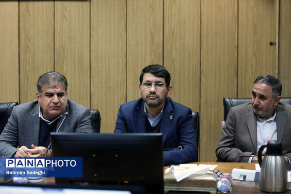 جلسه کمیته فرهنگیان و دانش آموزی ستاد دهه فجر