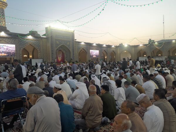 شب میلاد امام هشتم شعیان در حرم مطهر رضوی