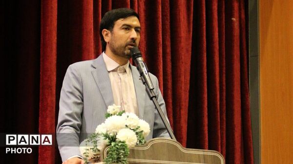 اختتامیه چهل‌وچهارمین جشنواره فرهنگی هنری «فردا» در شهرستان کبودراهنگ