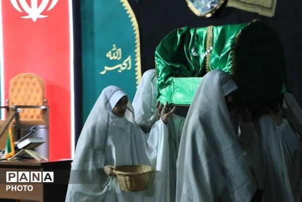 میعادگاه مادران و نونهالان حسینی در مسجد حضرت ولی‌عصر (عج)