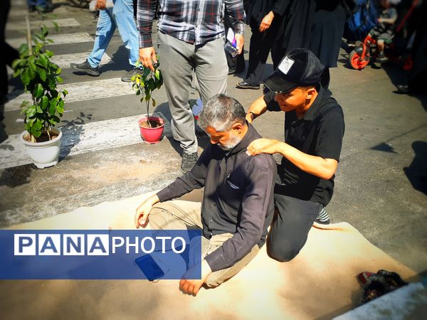  حضور پرشور اقشار مختلف جامعه در پیاده‌روی معنوی