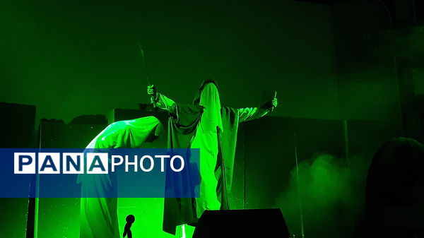 هنر تئاتر در خدمت پیام عاشورا؛ نگاهی تازه در «طلوع در محاق»