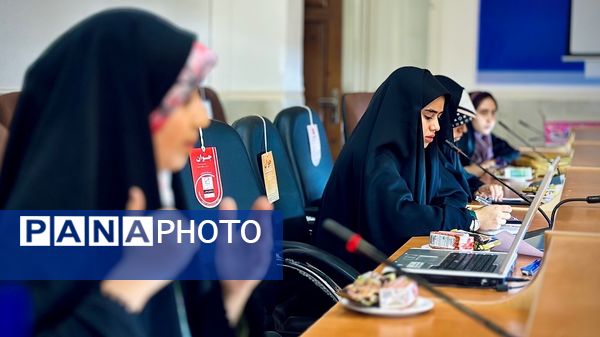 برگزاری دوازدهمین دوره‌ انتخابات مجلس دانش‌آموزی استان مرکزی در بخش دختران