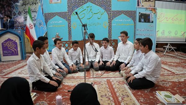 آیین اختتامیه کلاس‌های تابستانی دارالقرآن المهدی مرند