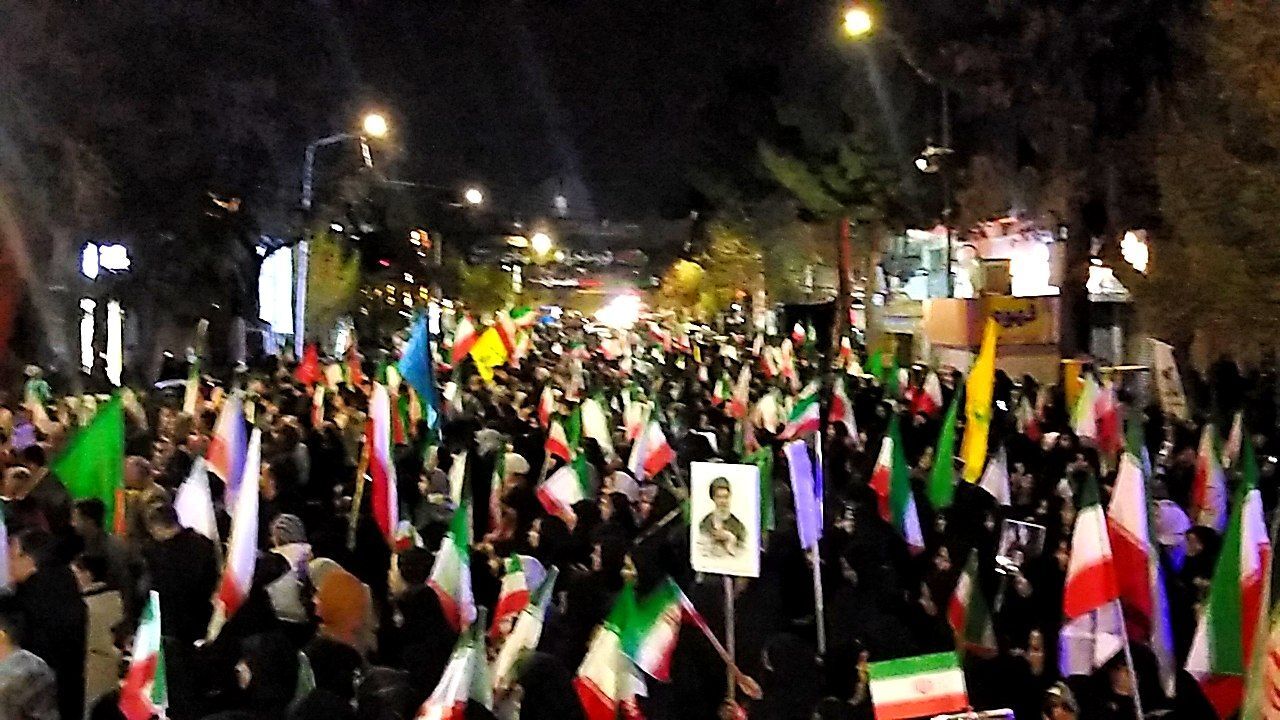 تجمع مردمی برای خونخواهی در مسجد جامع شهرستان نیشابور