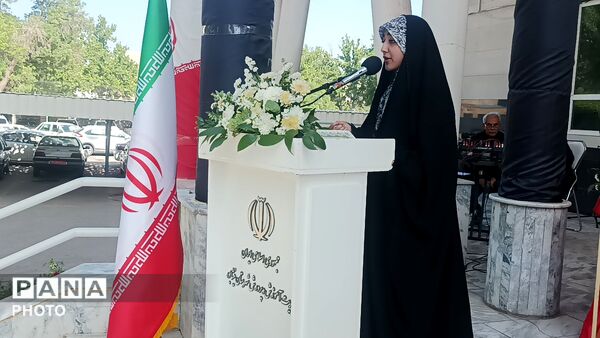 مراسم بیعت با معلمان شهید