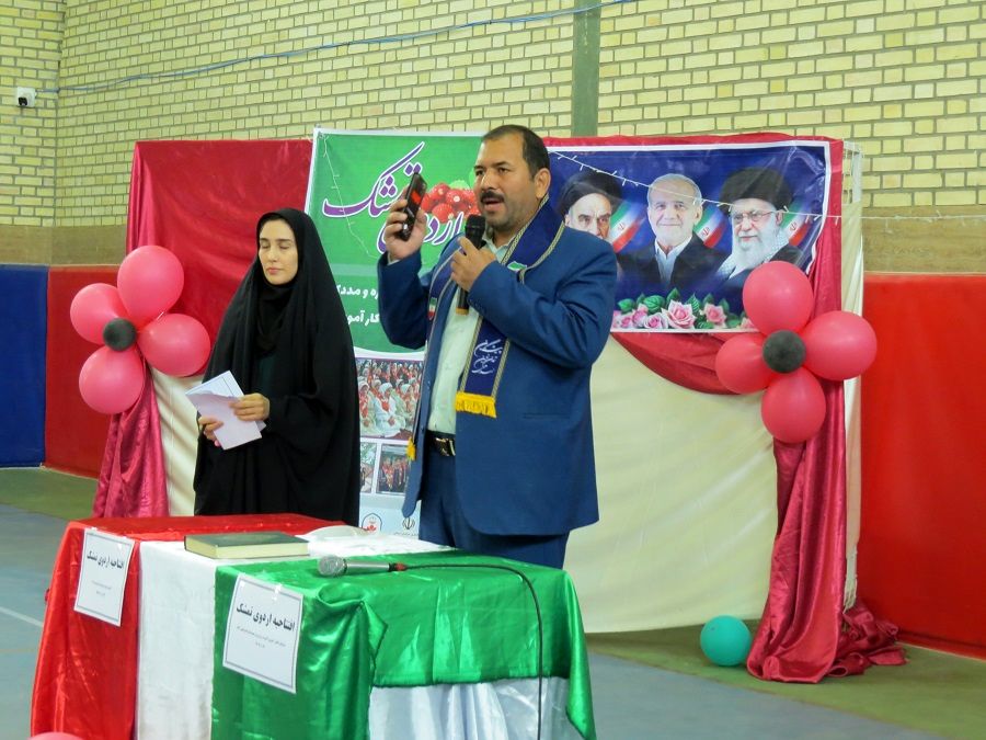 اردوی تمشک در بام و صفی آباد 