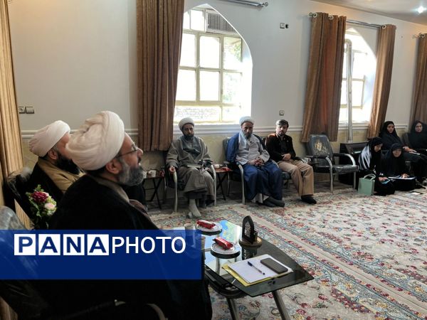 جلسه هماهنگی اعتکاف دانش‌آموزی در خاتم