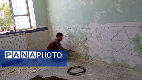 بازسازی و ترمیم دیوارهای فرسوده دبستان شهید نجفی فدافن