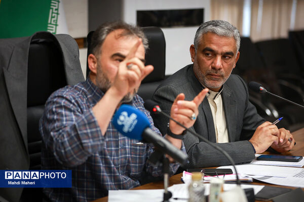 جلسه هم‌اندیشی و هم‌افزایی سرناظران پایش فعالیت‌های قرآن، عترت و نماز در سراسر کشور