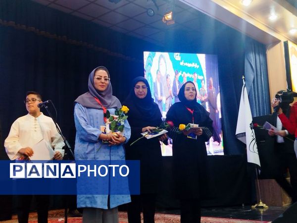  مسابقه ملی دانش‌آموزان حافظ خوان ایران در جم