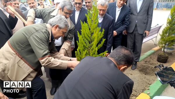 زنگ سپاس معلم در خراسان رضوی نواخته شد