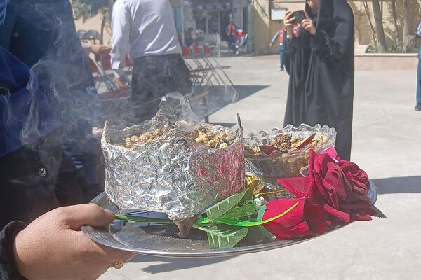 آیین افتتاحیه زمین چمن مصنوعی دبستان علی بن ابیطالب (ع) باقرشهر 