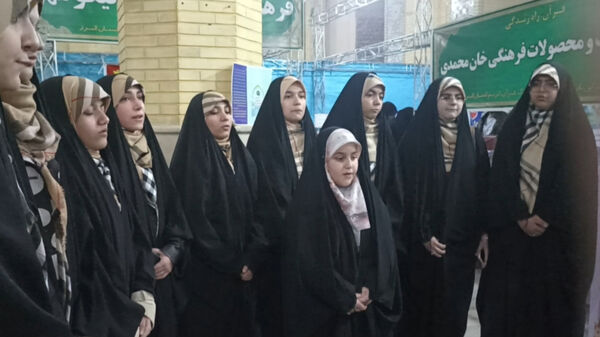 دومین روز از نمایشگاه قرآن و درخشش نور وحی در مصلی کرج