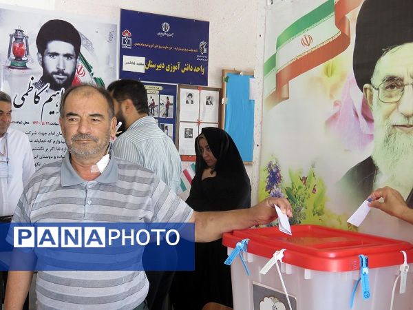 دور دوم انتخابات چهاردهمین دوره ریاست‌جمهوری در شهر درق