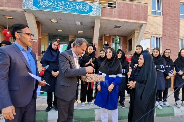 برگزاری انتخابات انجمن‌های ورزشی در دبیرستان زینبیه۲ شهریار