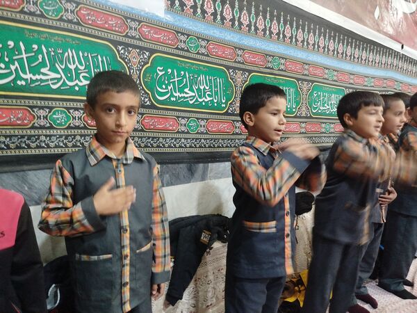 تجدید پیمان انقلاب و اهل بیت (ع) در دبستان شهید پسندیده فدافن
