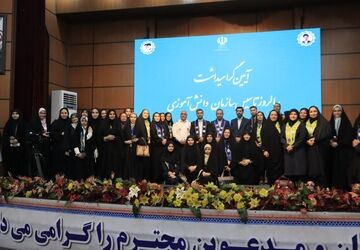 آیین تجلیل از پیشگامان سازمان دانش‌آموزی در آستانه ۲۷ سالگی