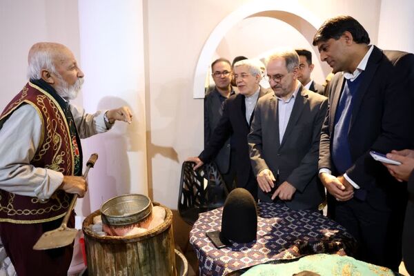 غرفه استان فارس در آخرین روز از هجدهمین نمایشگاه بین‌المللی گردشگری و صنایع وابسته تهران