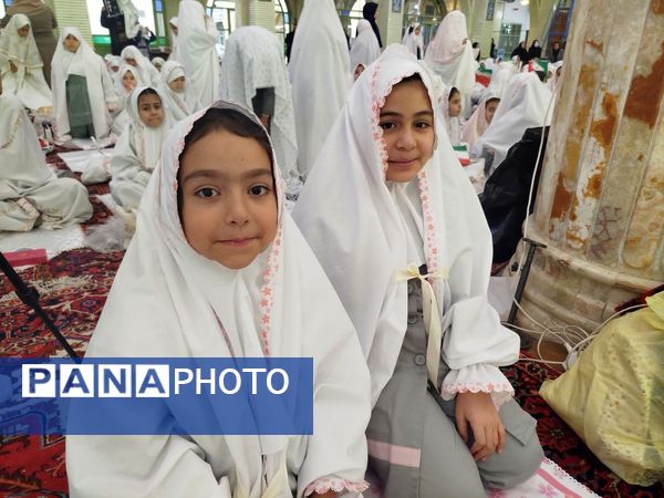 بزرگ‌ترین مراسم جشن تکلیف دانش‌آموزان پایه سوم ابتدایی شهرستان مراغه 