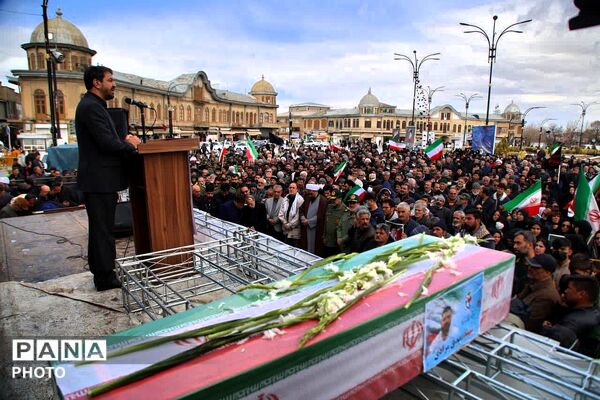 تشییع پیکر شهید مهدی مرادی در همدان