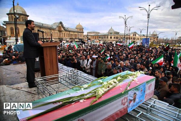 تشییع پیکر شهید مهدی مرادی در همدان