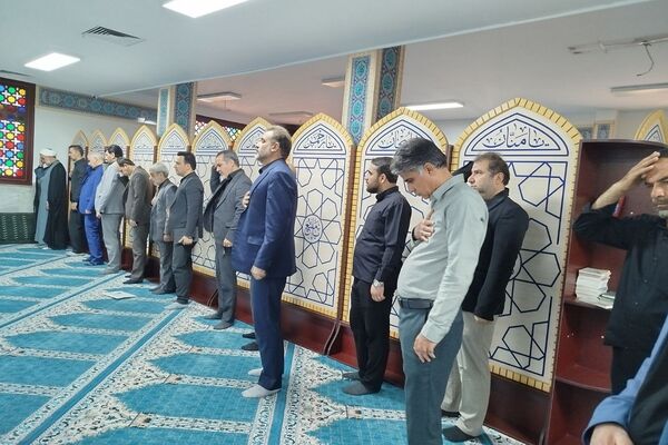 مراسم ارتحال امام خمینی (ره) در اداره آموزش و پرورش ناحیه دو شهرری 