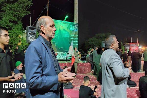 هیئت عزاداری آقا ابا عبدالحسین در  شب عاشورا حسینی در شهر بار نیشابور 