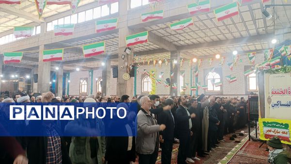 نماز عبادی و سیاسی جمعه در اولین روز از دهه فجر در نیشابور 