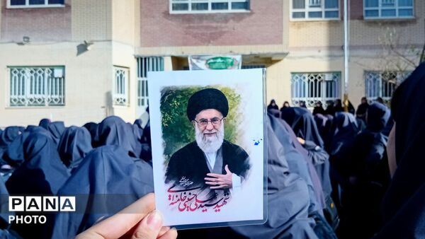 آغاز سال تحصیلی در مدرسه شاهد مریم تویسرکان