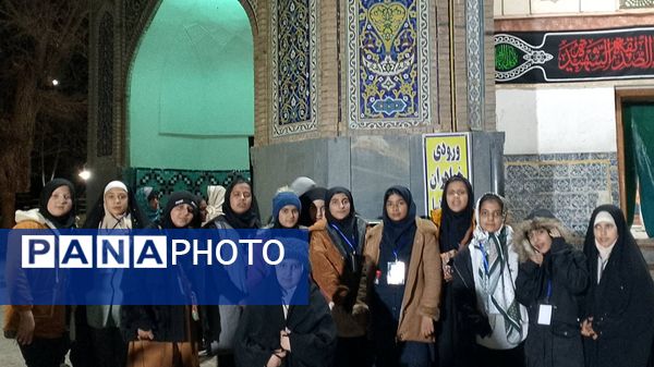 کاروان زیارتی دختران حضرت زهرا (س) در مشهد مقدس 