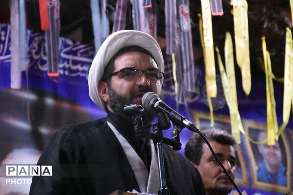 54 شب اتحاد در قروه؛ سخنرانی حماسی امام جمعه، نقشه راه مقاومت