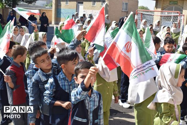 مانور بازگشایی مدارس در مدارس منطقه جوکار
